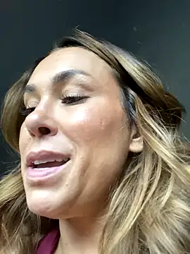 LeaGambit__'s Webcam Show