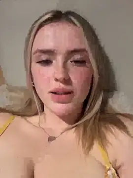 Elliemaexoxo's Live Sex Cam Show