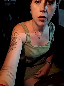 Lady_B_'s Live Sex Cam Show