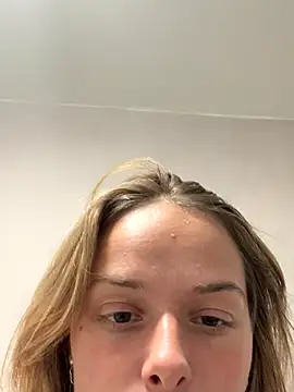 KayleeBella's Live Sex Cam Show