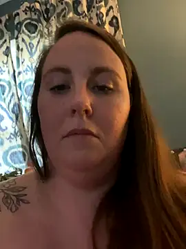 Domimommy420's Live Sex Cam Show