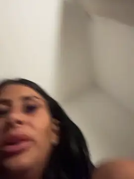 AriannaIsabellax's Live Sex Cam Show