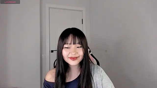 hee_young11's Live Sex Cam Show