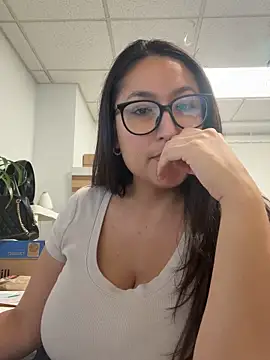 Goddessxxrosexx's Live Sex Cam Show