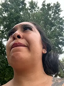 latina_curvy22's Webcam Show