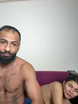 MiaKiittyy's Live Sex Cam Show