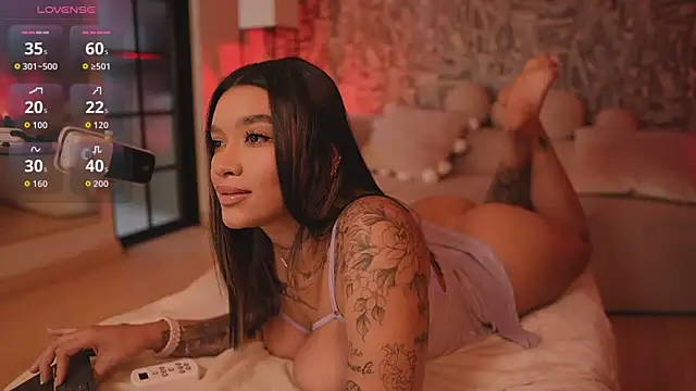 HannahW_'s Webcam Show