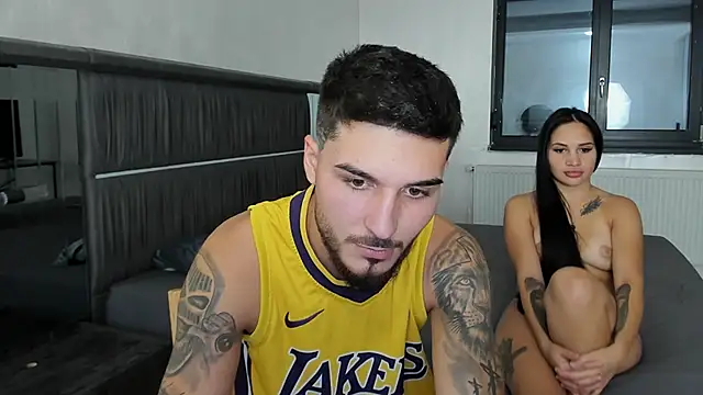 ZaraBliss3's Live Sex Cam Show