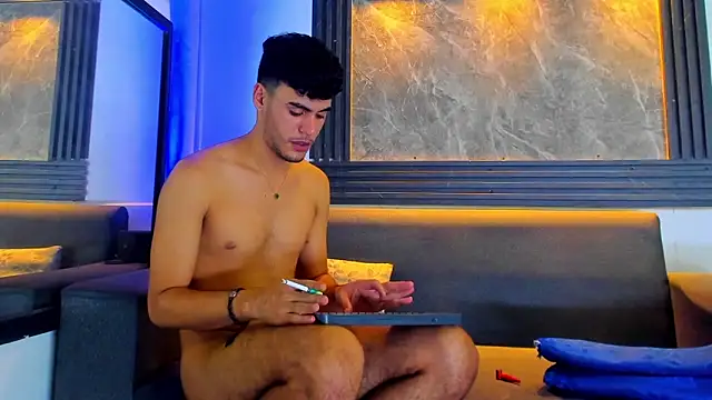 liam_genner_'s Live Sex Cam Show