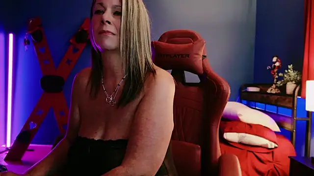 _our_dirty_little_secret's Live Sex Cam Show