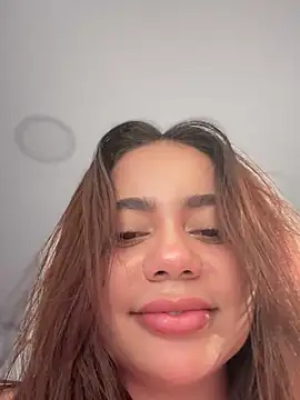 Aryrosee's Live Sex Cam Show