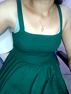 Godavari_pilla's Webcam Show