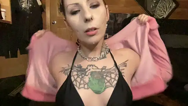 TeenyDoll's Live Sex Cam Show
