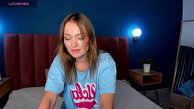 EvelynPoole's Live Sex Cam Show