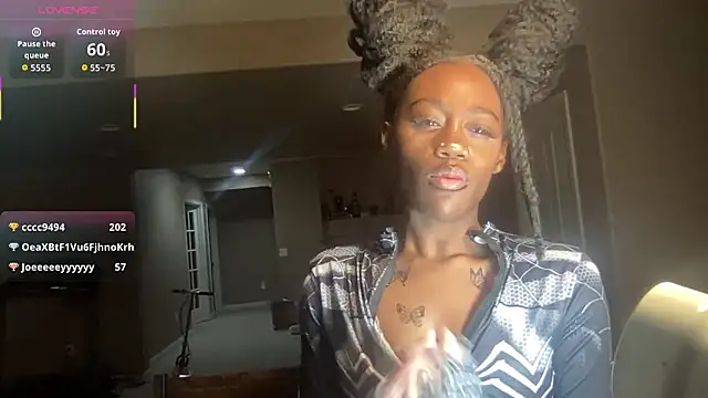 maskedgirl5005's Live Sex Cam Show