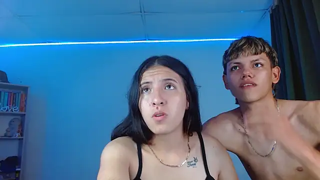 Lucy_y_Jacob's Live Sex Cam Show