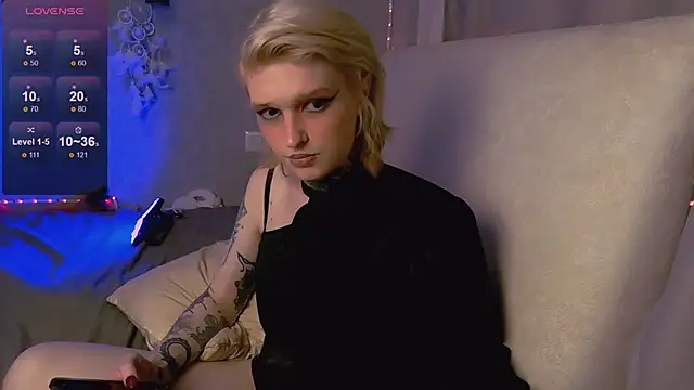 Simona_Rain webcam show