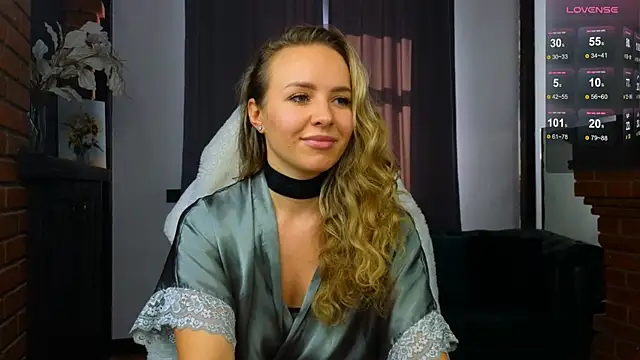 Hloya_Mei's Live Sex Cam Show