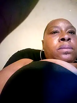 Sexyredthicky's Webcam Show