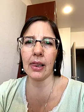 B_Bonya_m's Live Sex Cam Show