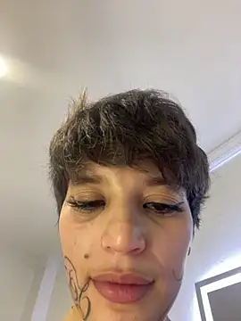 DayanaDG's Live Sex Cam Show