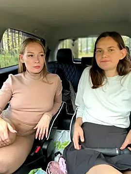 SashaTeller's Live Sex Cam Show
