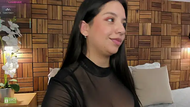 gineebraa's Webcam Show