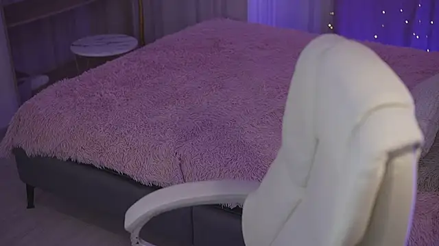 EvaCrush's Live Sex Cam Show