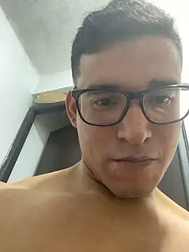 2025heroe's Webcam Show