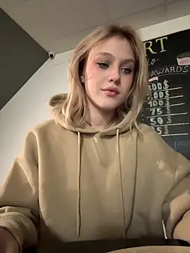 CaitlinSugar's Live Sex Cam Show