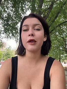 KikiWatson's Live Webcam Show