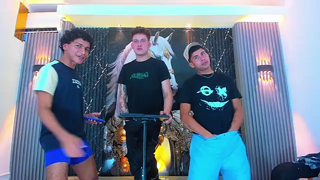 Shadowhunters_crew's Live Sex Cam Show