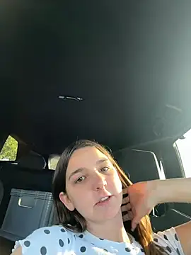 DoriDeluxe66's Live Sex Cam Show