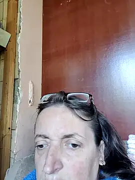Ulyana396's Live Sex Cam Show