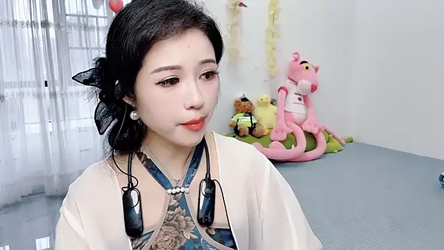 starsqimei's Live Sex Cam Show