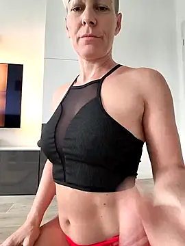 DarleenHot's Live Sex Cam Show