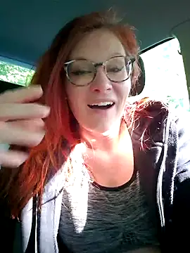 die-EinHORNY-WG's Live Sex Cam Show
