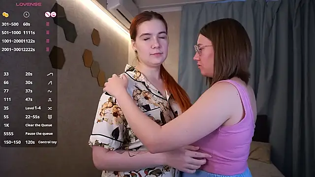 MaymeDeuel's Live Sex Cam Show