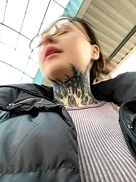 bebabenny's Live Sex Cam Show