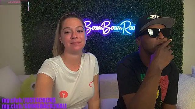 boomboomr00m's Live Sex Cam Show