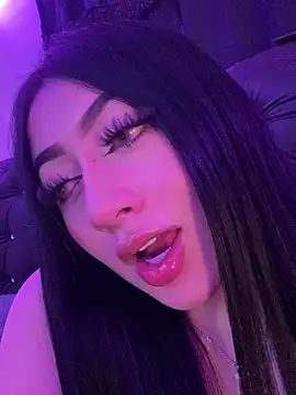 KittyRous' Webcam Show