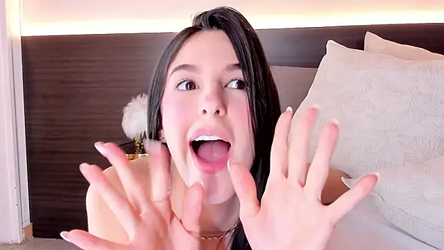 SolAvelar's Webcam Show