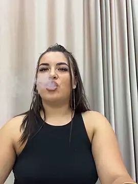 SarahLoreen's Live Sex Cam Show