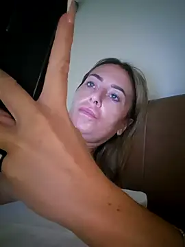 Molliexo's Live Sex Cam Show