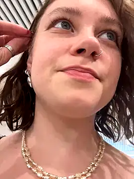 lucy-joy's Live Sex Cam Show