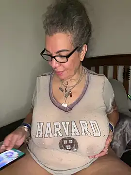 dieseldame1313's Webcam Show