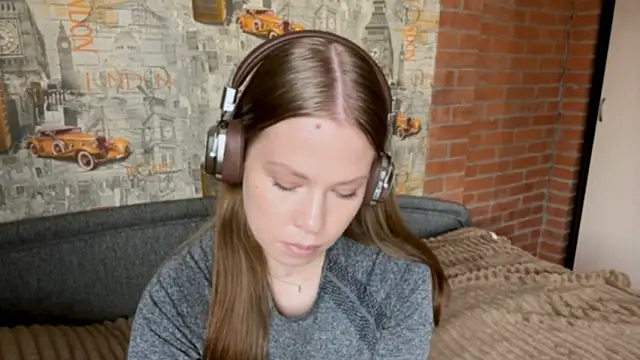 AmiraDehart's Live Sex Cam Show