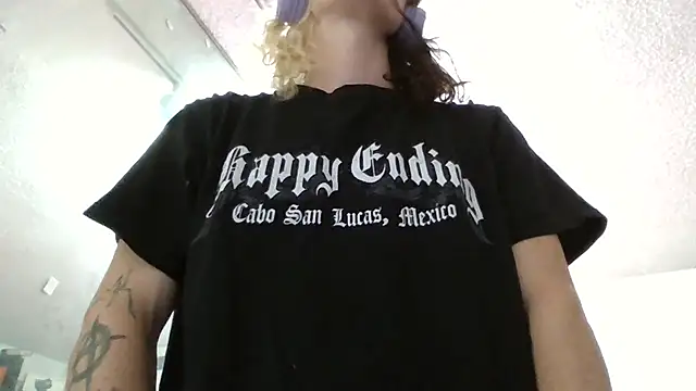 VickPicsVermillion's Webcam Show