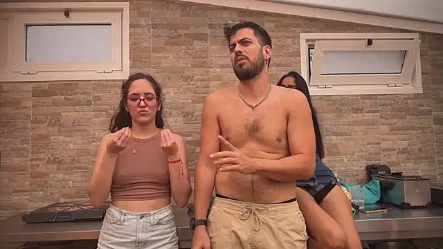 barfantasy's Live Sex Cam Show