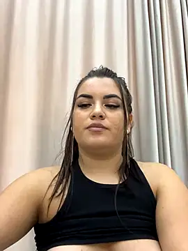SarahLoreen's Live Sex Cam Show